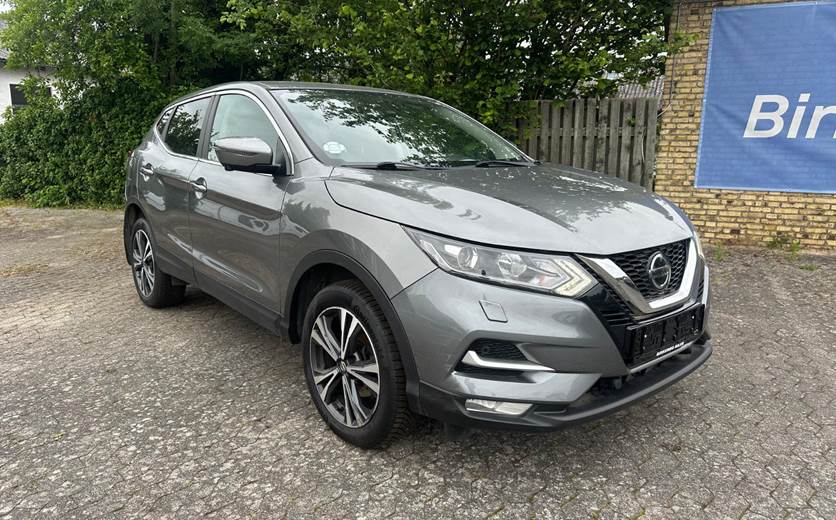 Nissan Qashqai 1,3 Dig-T 140 N-Connecta