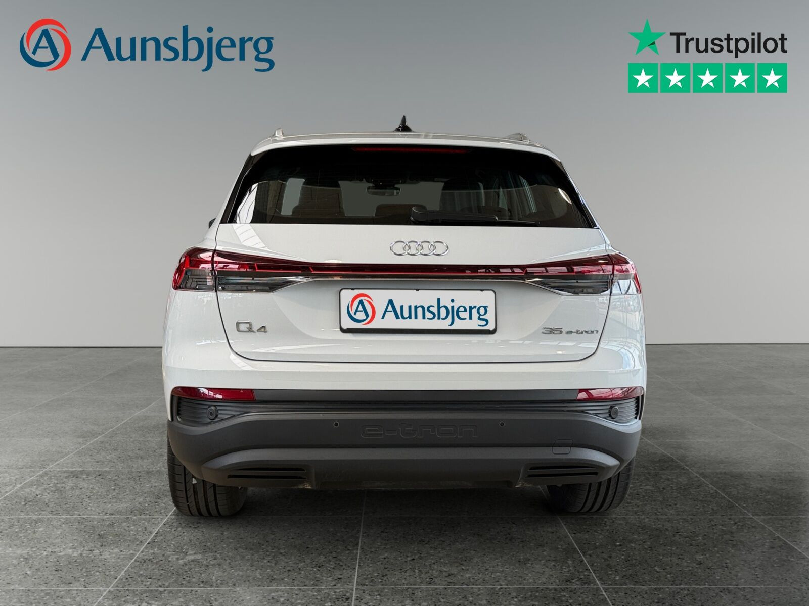 Hvid Audi Q4 e-tron fra 2022