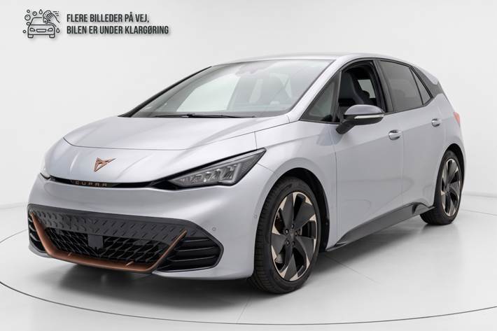 Sølv Cupra Born fra 2023