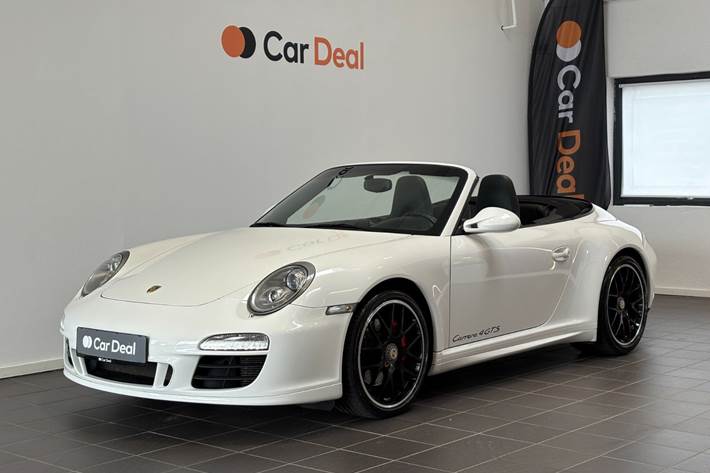 Hvid Porsche 911 Carrera 4 GTS fra 2012