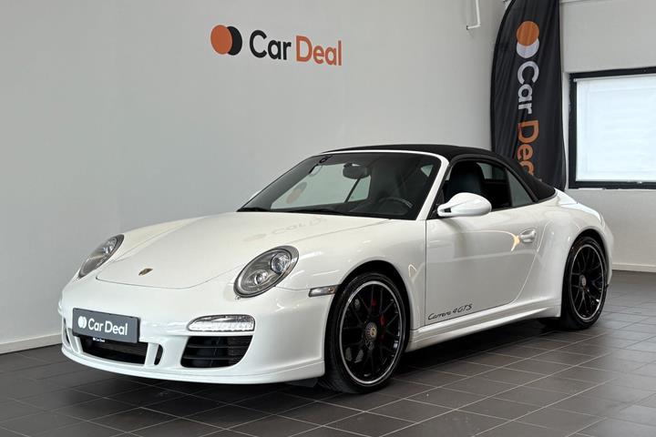 Hvid Porsche 911 Carrera 4 GTS fra 2012