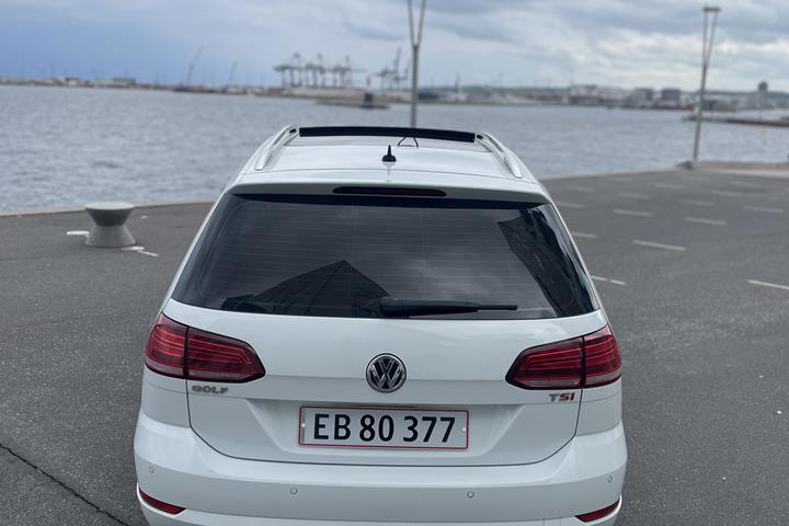 Hvid VW Golf fra 2017
