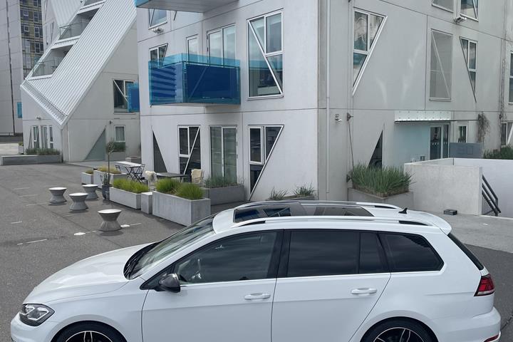 Hvid VW Golf fra 2017