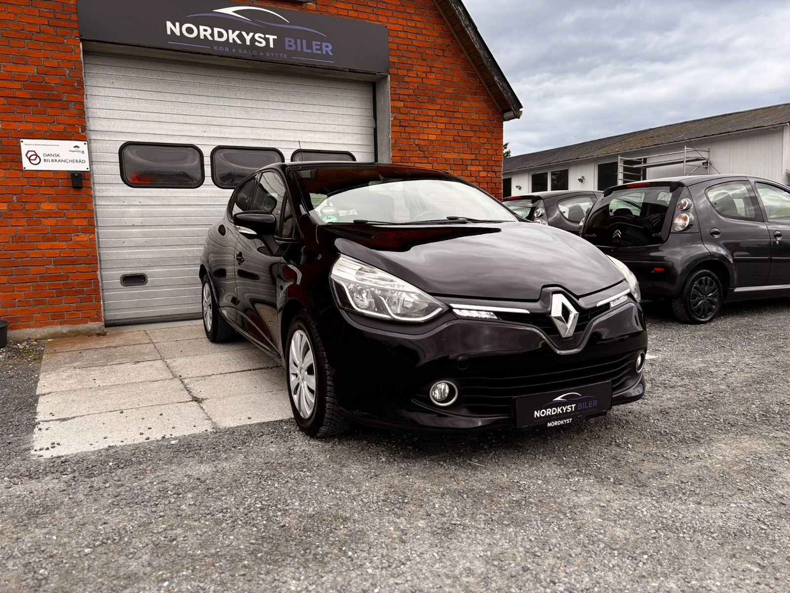 Sort Renault Clio IV fra 2014