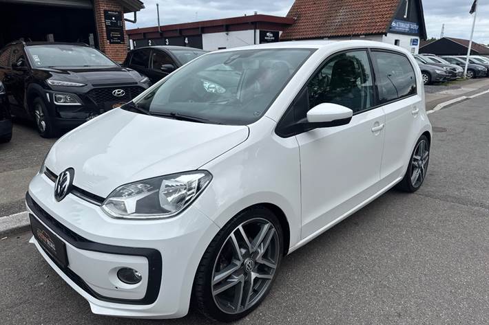 Hvid VW UP! fra 2018