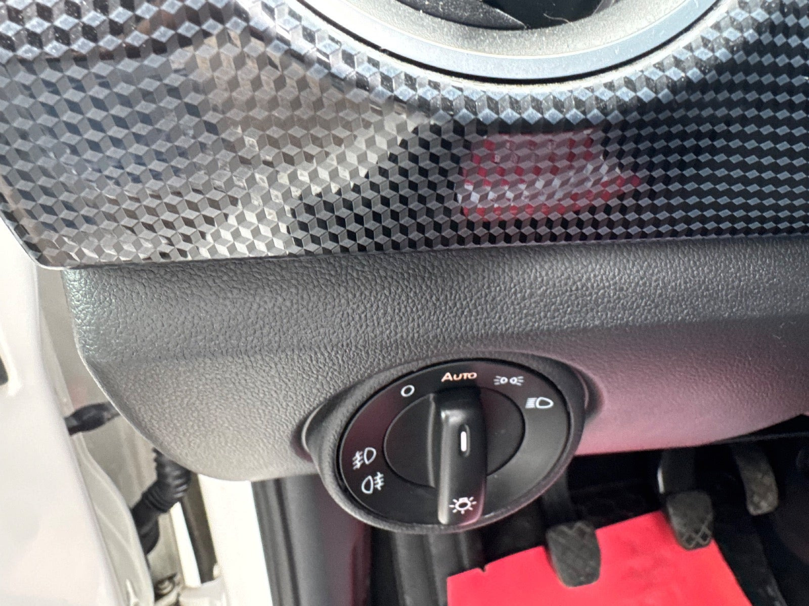 Hvid VW UP! fra 2018