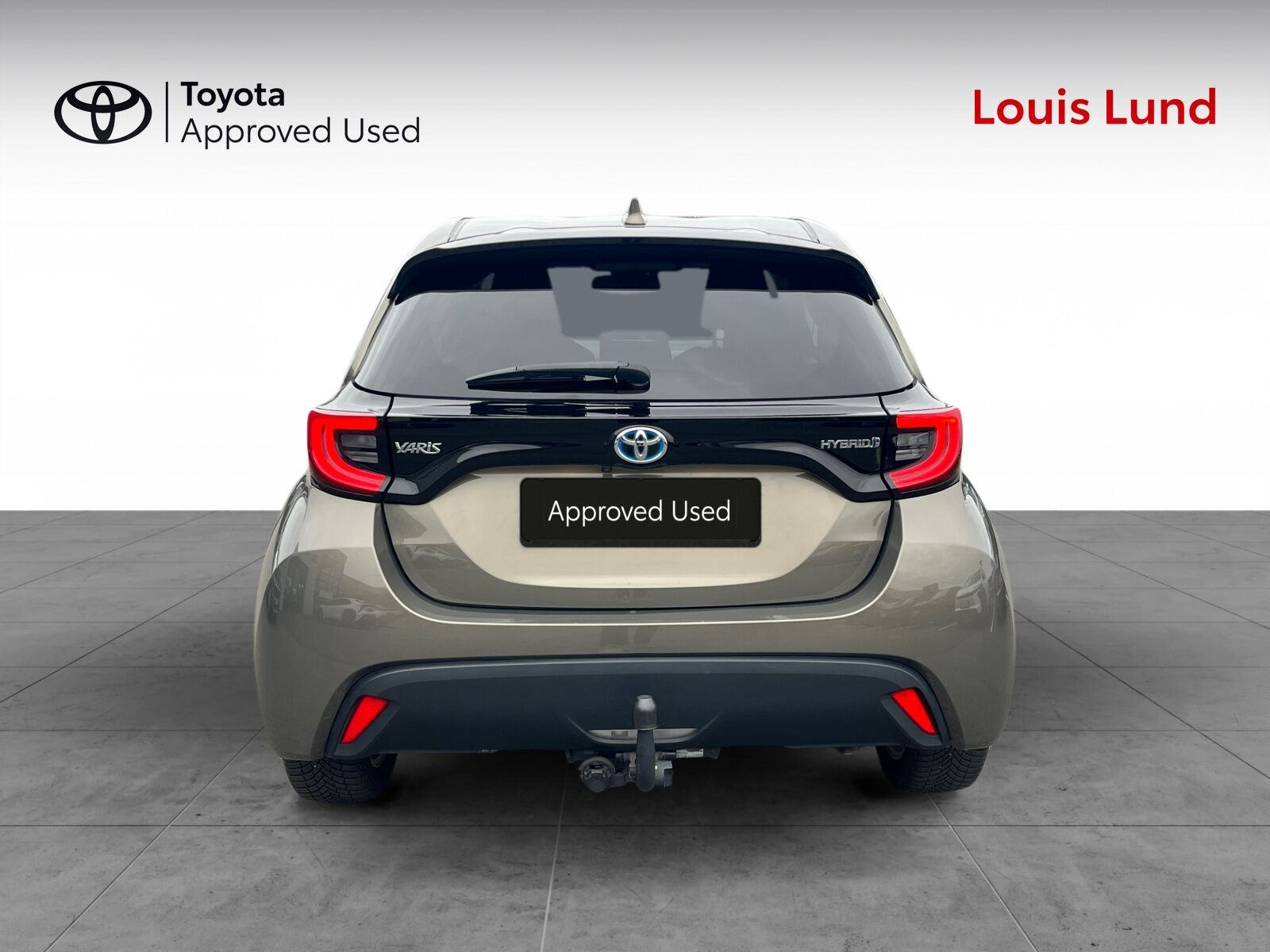 Bronze Toyota Yaris fra 2020