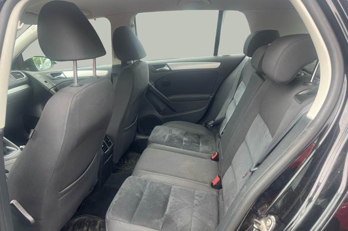 Sort VW Golf VI fra 2011