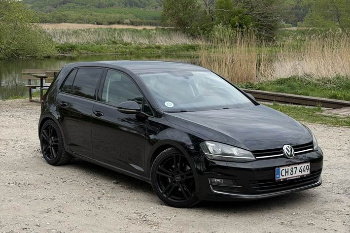 Sort VW Golf fra 2014