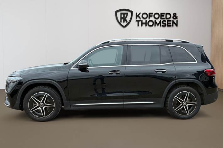 Sort Mercedes EQB 250+ fra 2023