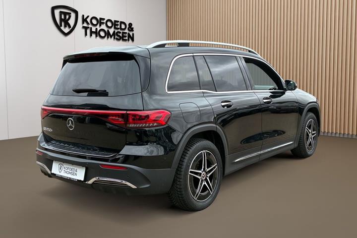 Sort Mercedes EQB 250+ fra 2023