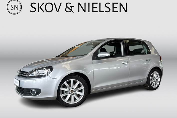 Sølv VW Golf VI fra 2010