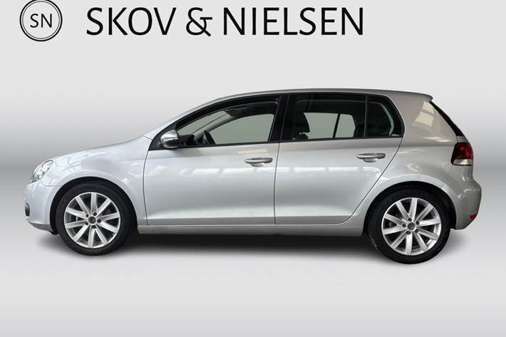 Sølv VW Golf VI fra 2010