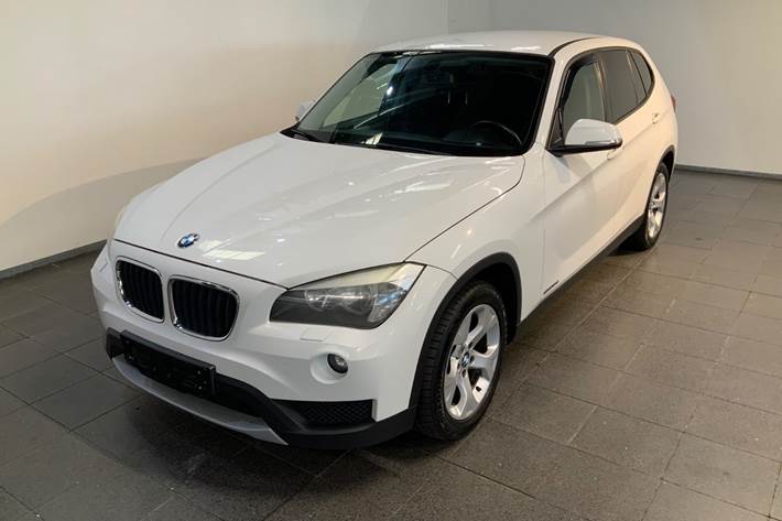 Hvid BMW X1 fra 2013