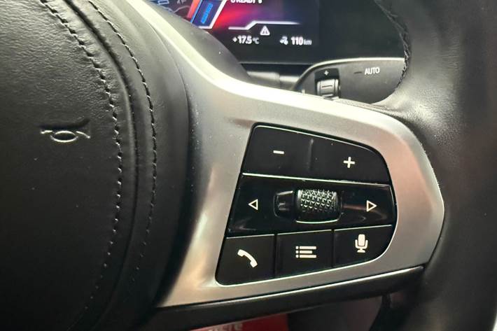 Hvid BMW i4 fra 2024