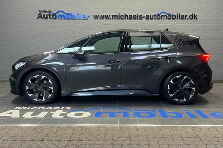 Grå Cupra Born fra 2023