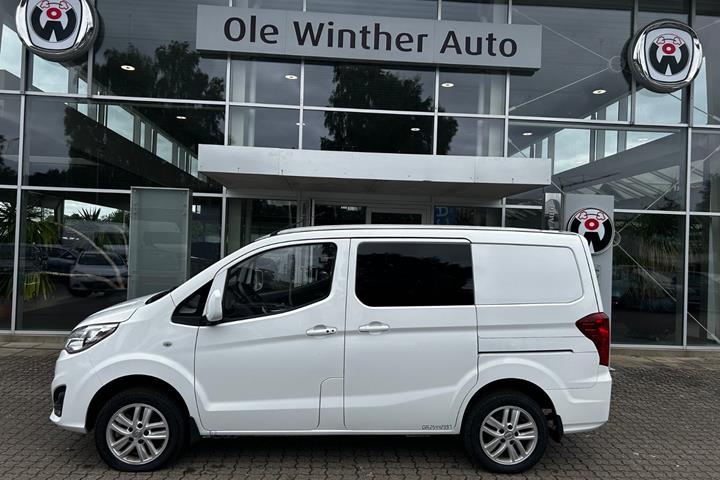 Hvid BYD eTP3 fra 2022 set udefra