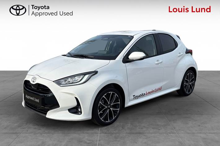 Hvid Toyota Yaris fra 2026