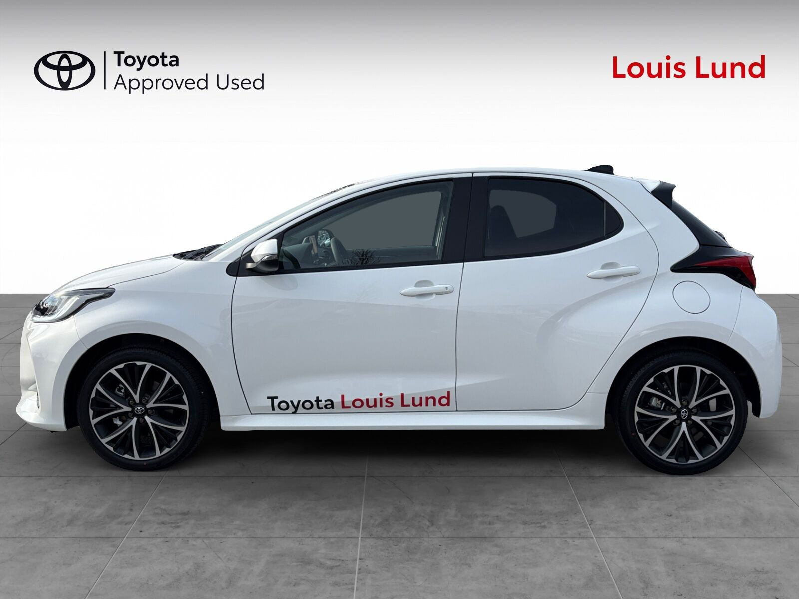 Hvid Toyota Yaris fra 2026
