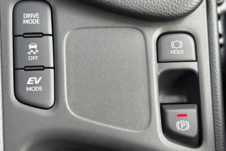 Hvid Toyota Yaris fra 2026