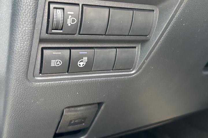 Hvid Toyota Yaris fra 2026