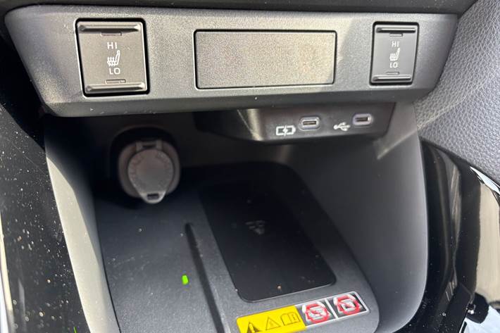 Hvid Toyota Yaris fra 2026