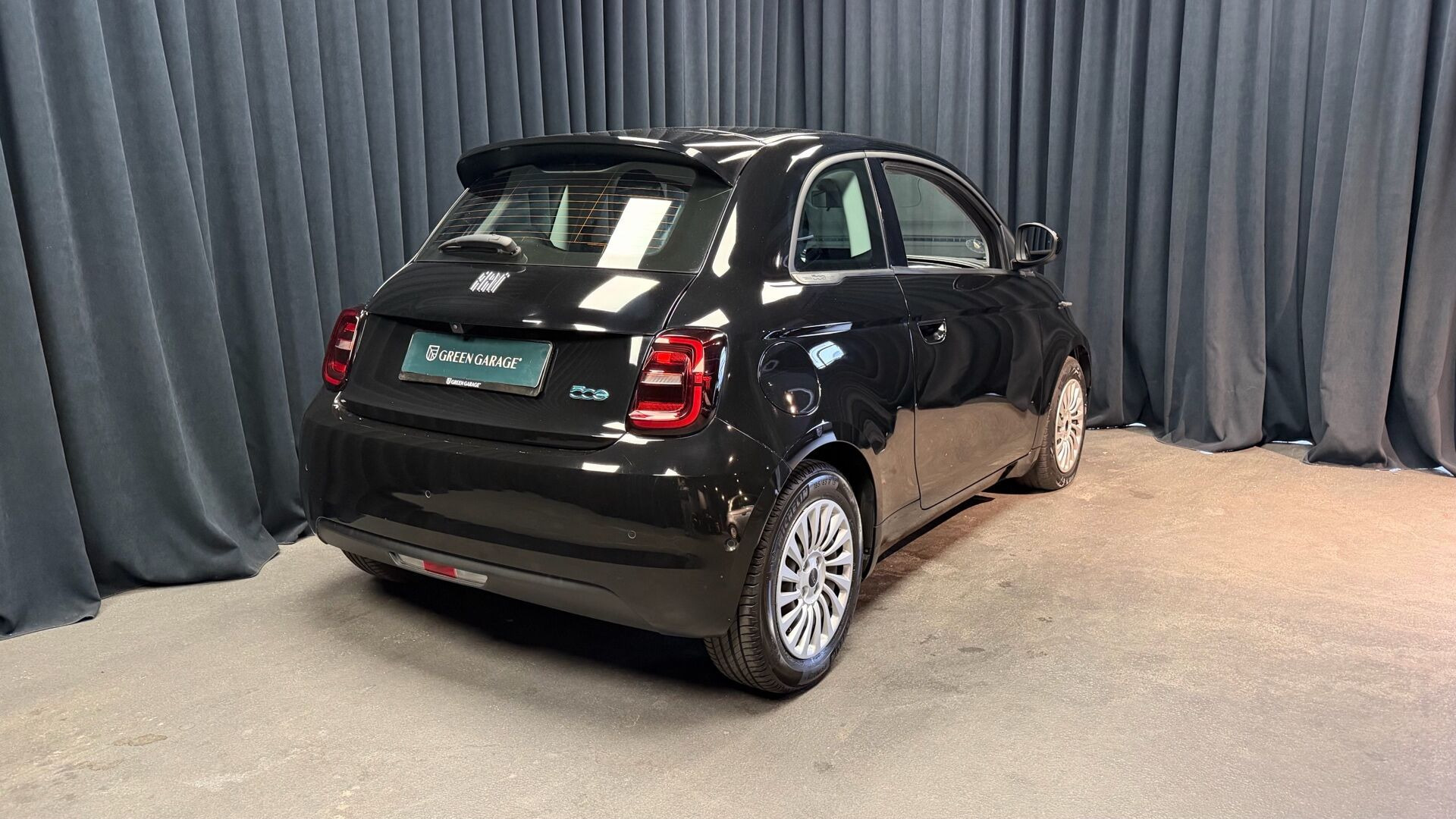 Sort Fiat 500e fra 2023