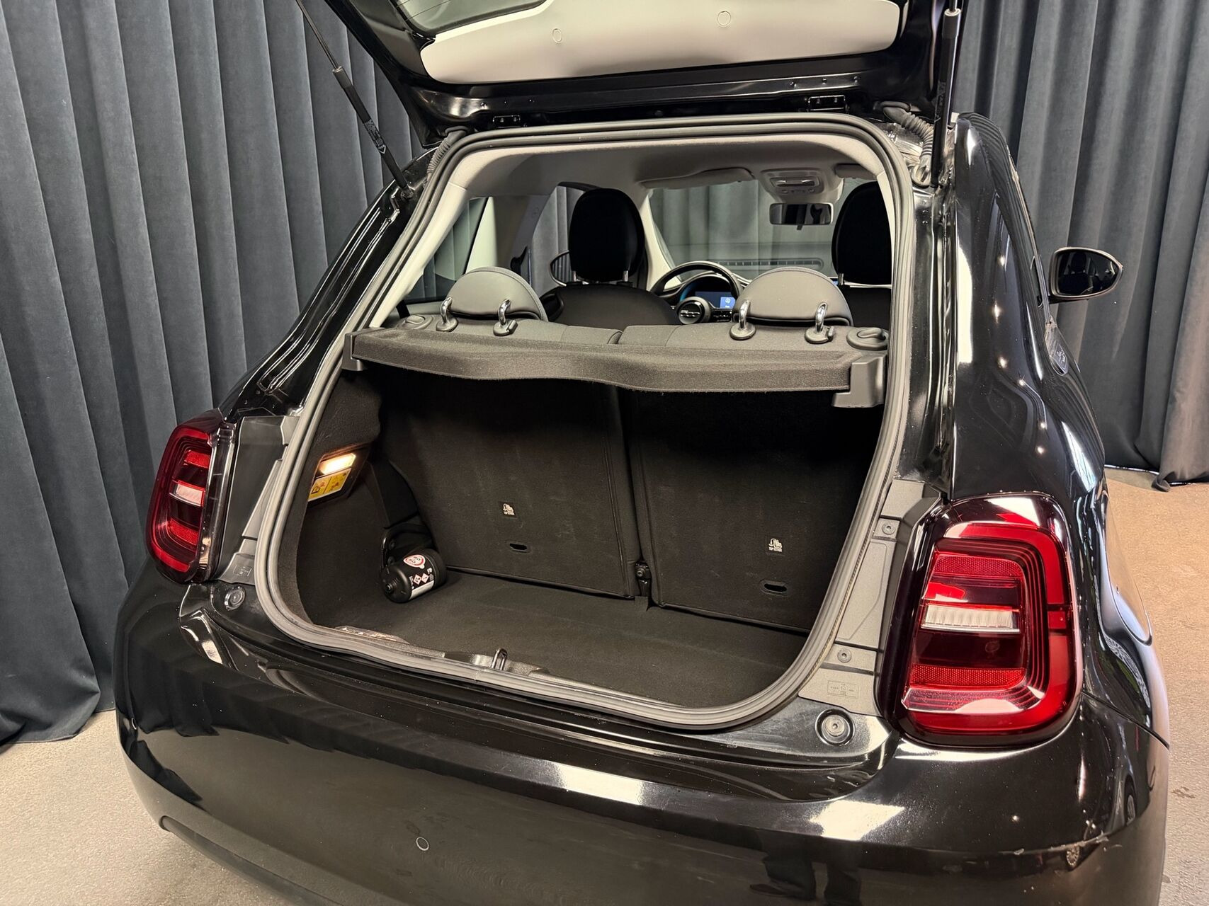 Sort Fiat 500e fra 2023