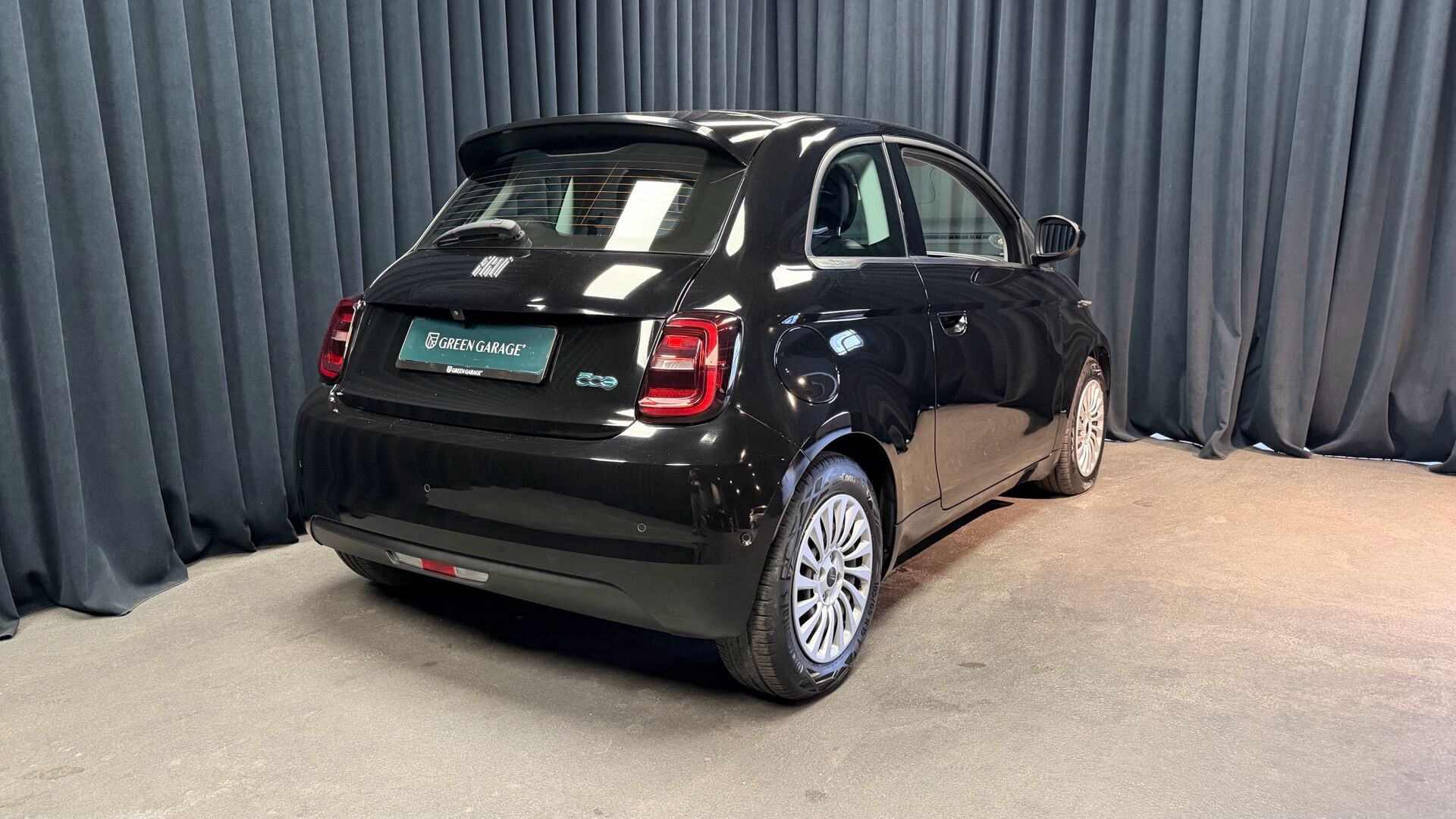 Sort Fiat 500e fra 2023
