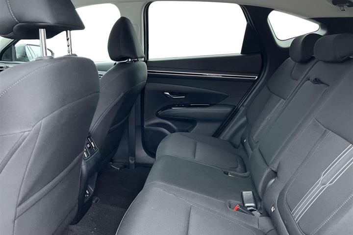 Sølv Hyundai Tucson fra 2021