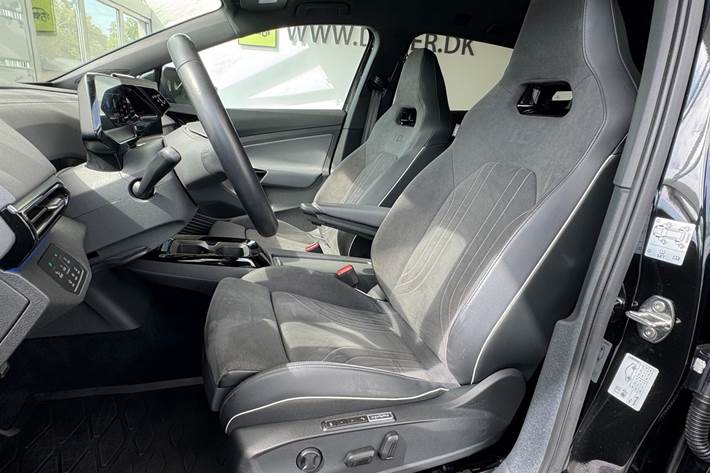 Sort VW ID.4 fra 2023