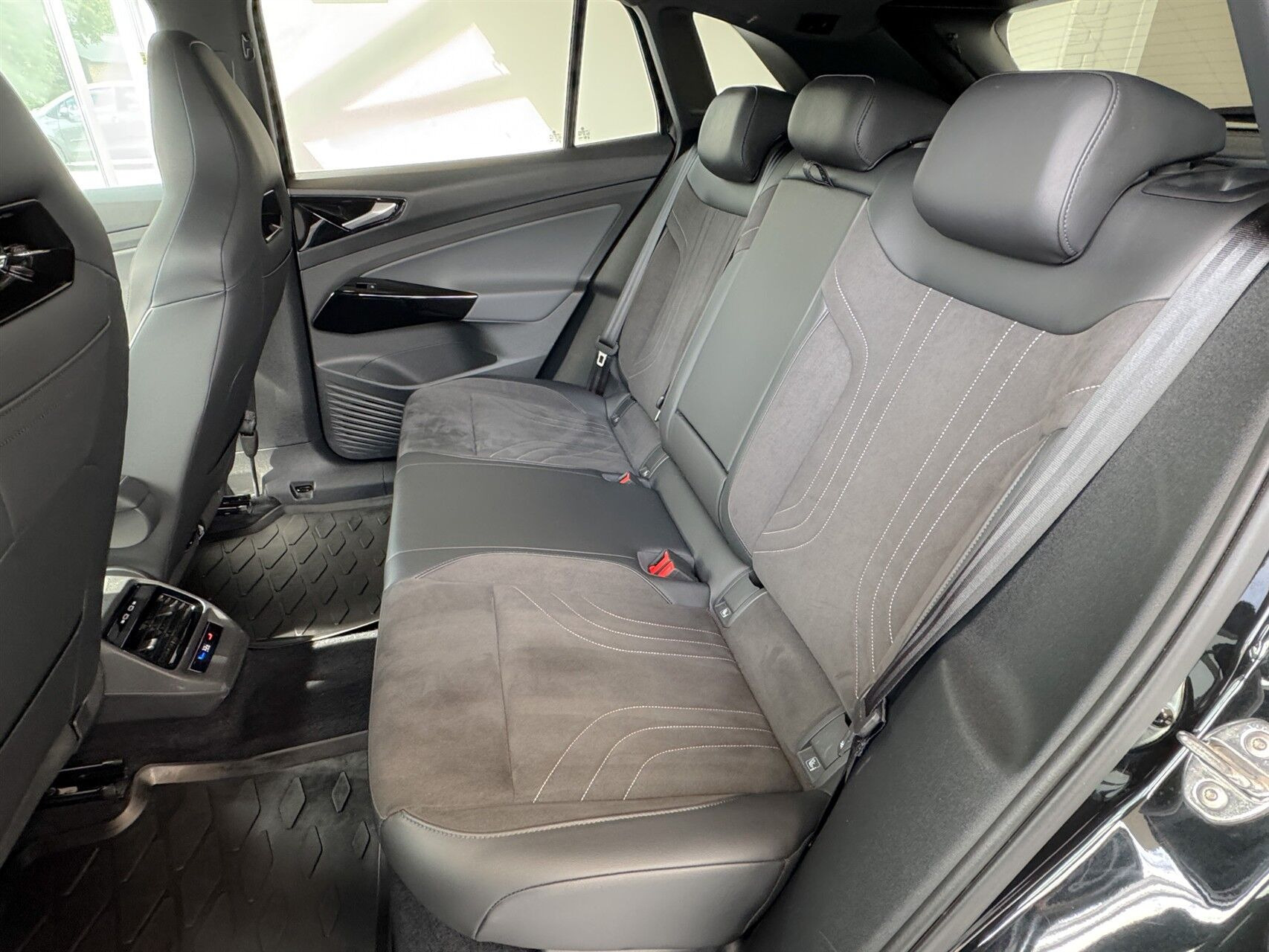 Sort VW ID.4 fra 2023