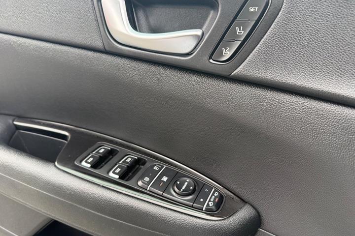 Blå Kia Optima fra 2019