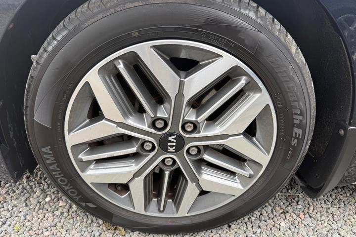Blå Kia Optima fra 2019