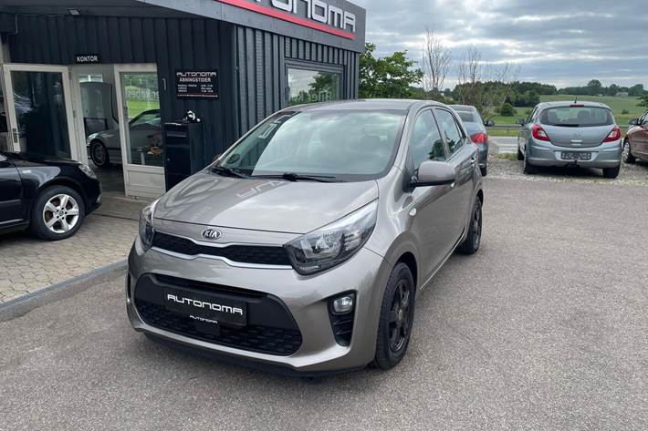 Orange Kia Picanto fra 2018