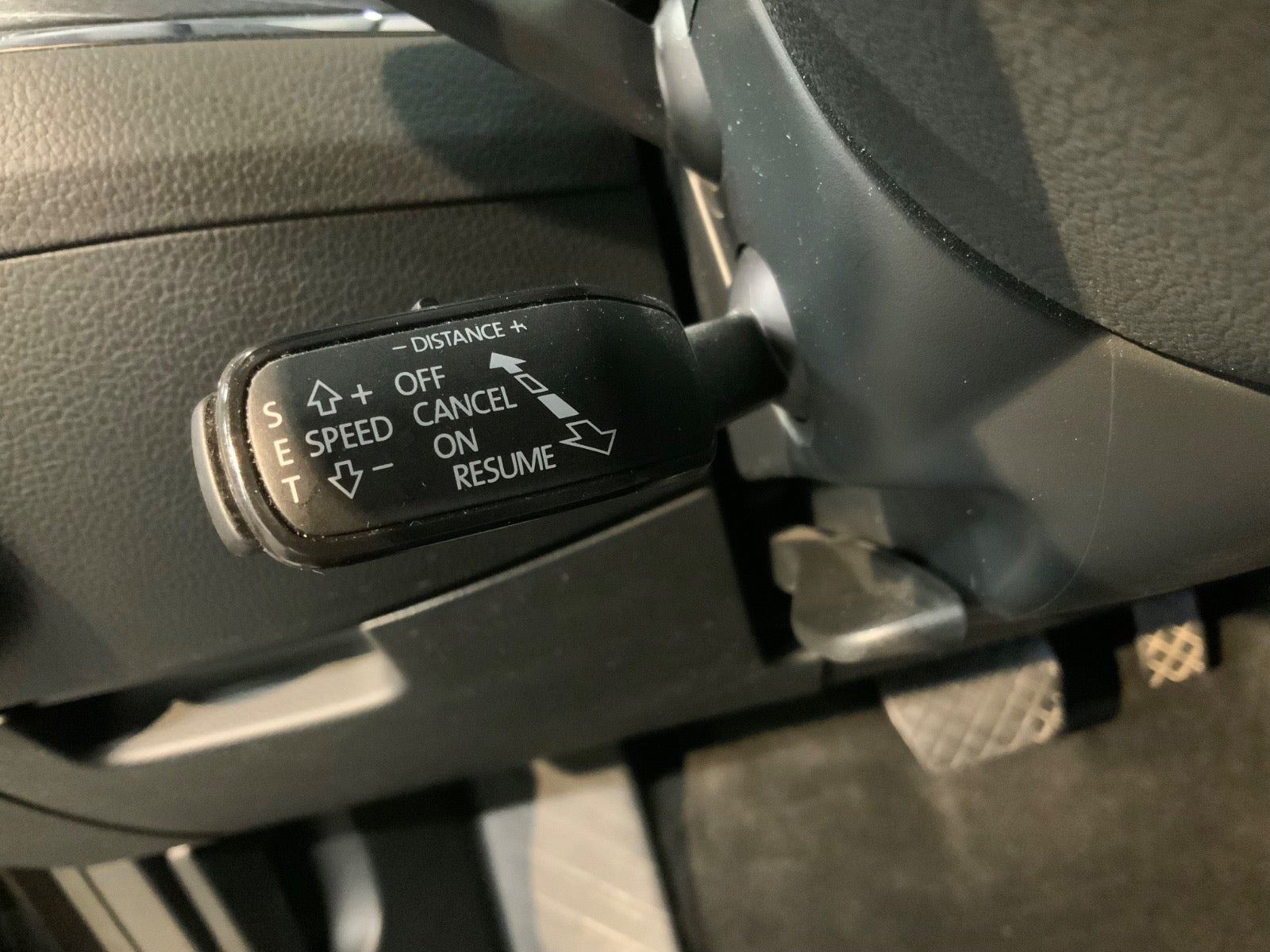 Sort Skoda Superb fra 2020