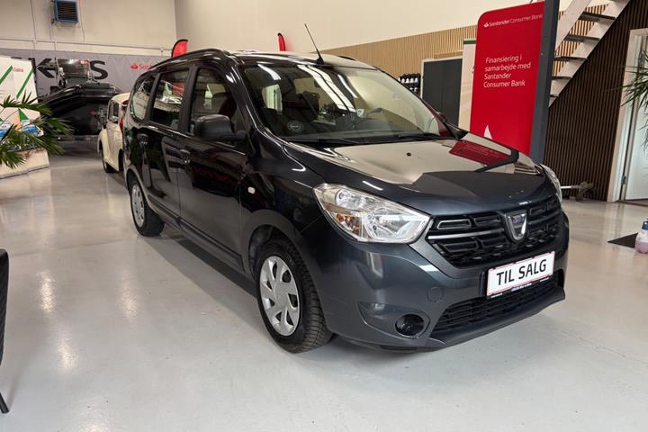 Grå Dacia Lodgy fra 2021