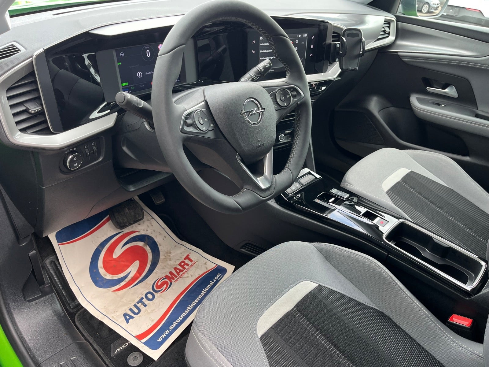 Grøn Opel Mokka-e fra 2024
