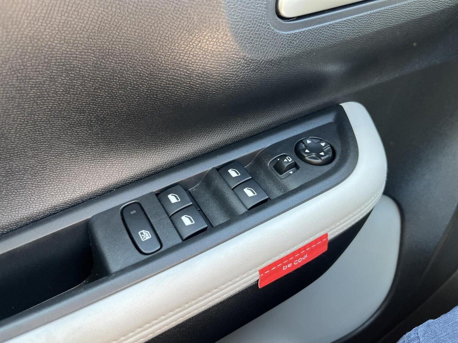 Rød Citroën e-C3 Aircross fra 2025