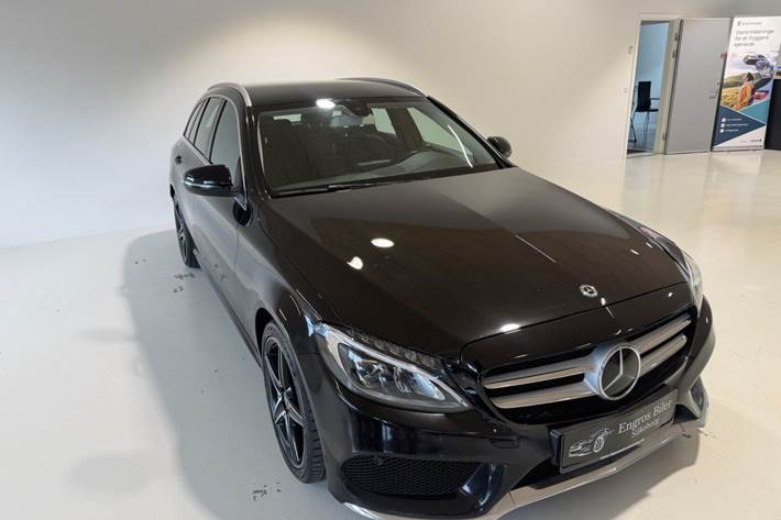 Sort Mercedes C220 d fra 2017