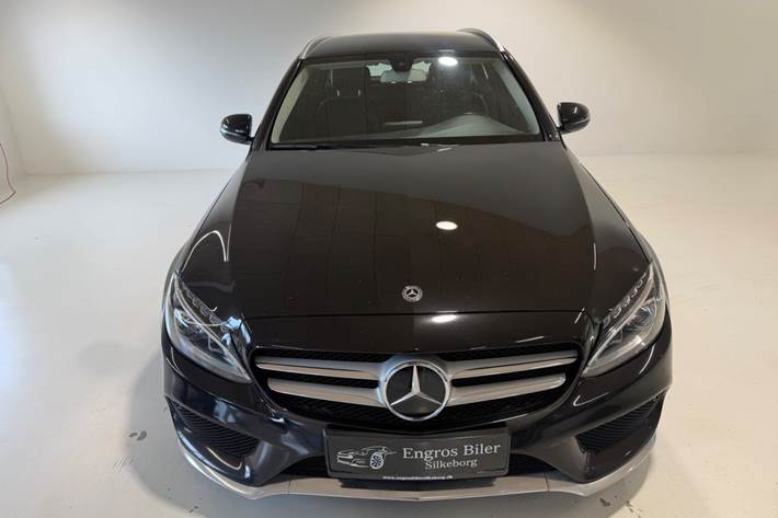 Sort Mercedes C220 d fra 2017