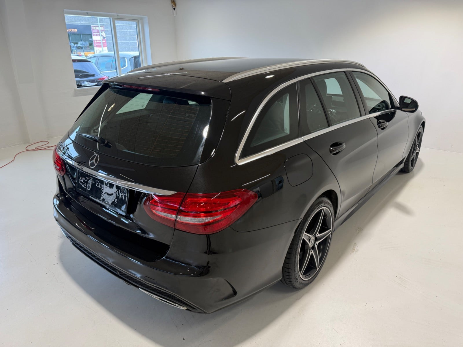 Sort Mercedes C220 d fra 2017