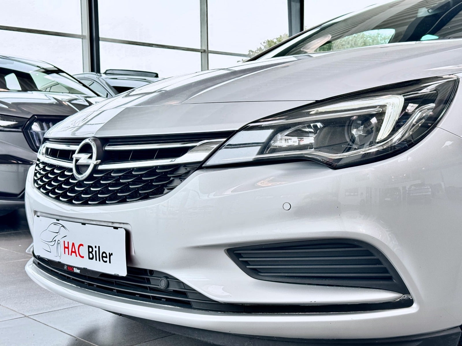 undefined Opel Astra fra 2016