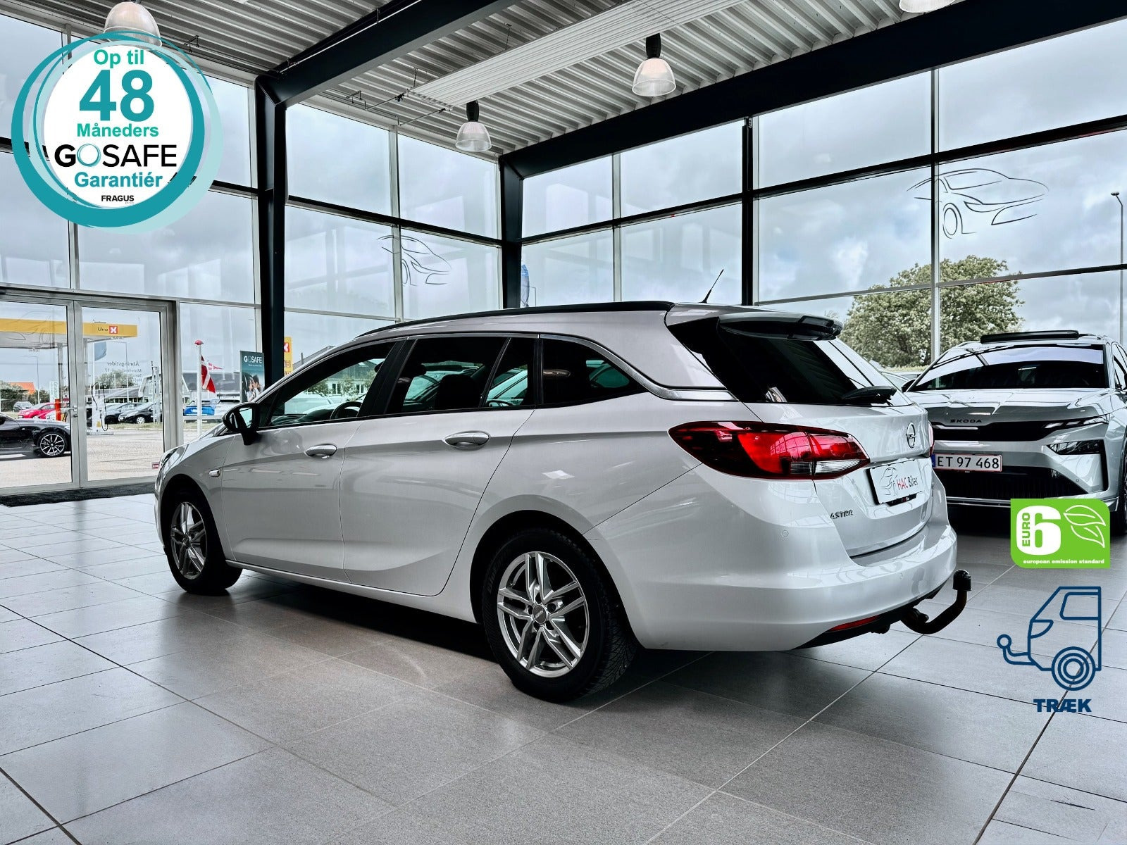 undefined Opel Astra fra 2016