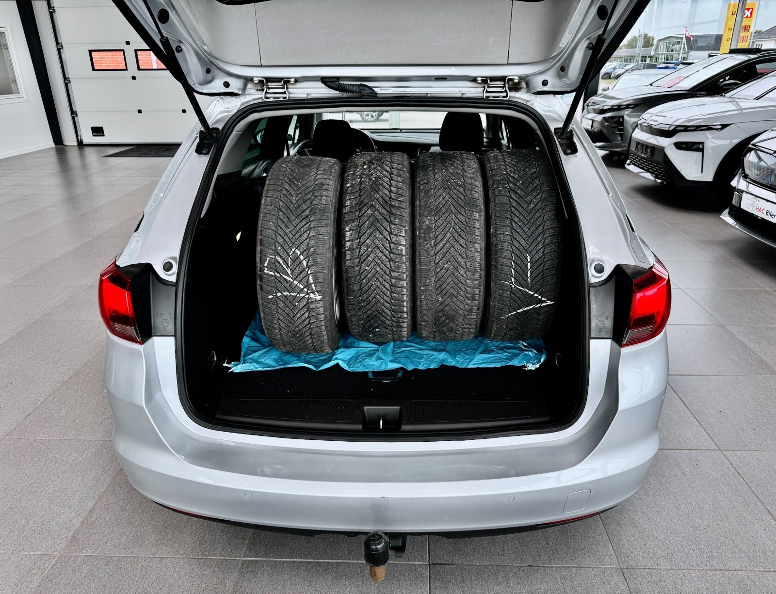 undefined Opel Astra fra 2016