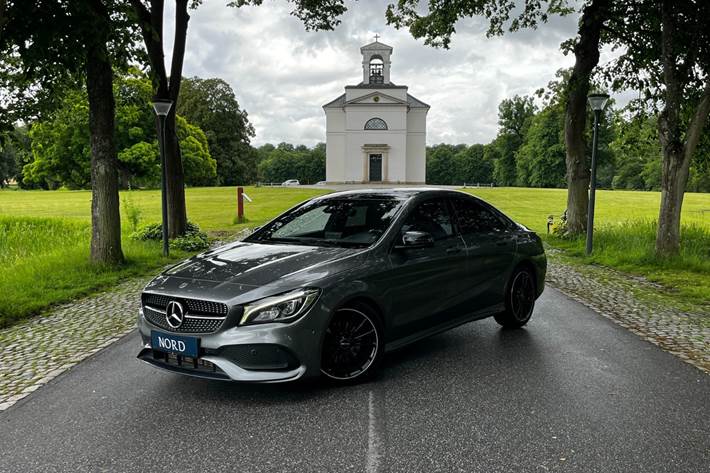 Grå Mercedes CLA200 d fra 2018