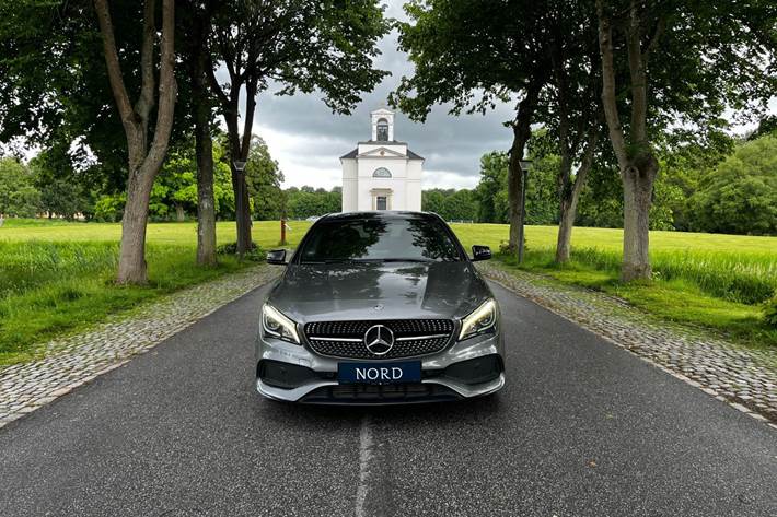 Grå Mercedes CLA200 d fra 2018