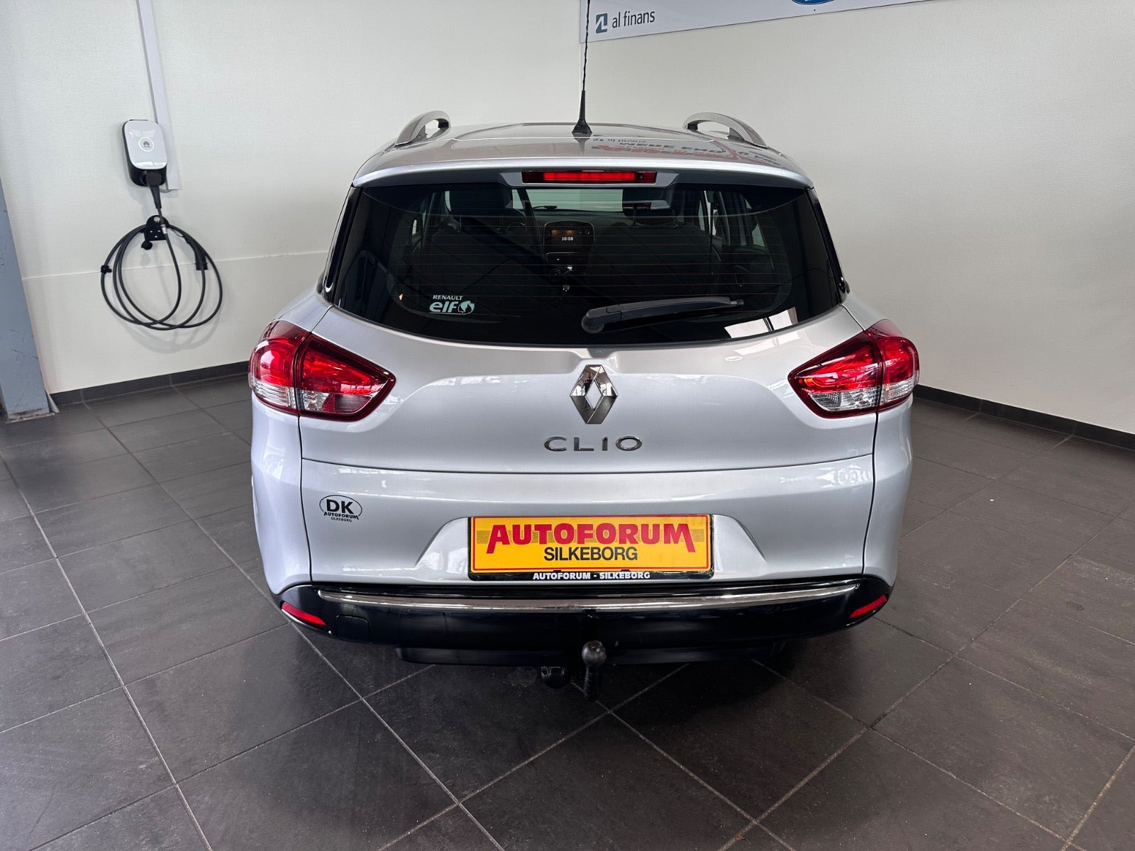 Sølv Renault Clio IV fra 2018