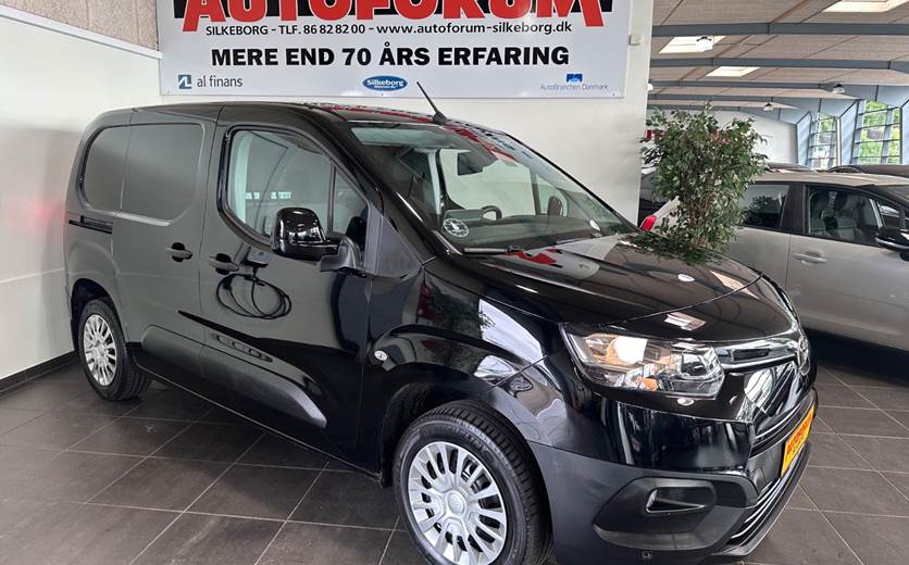 Toyota ProAce City 1,5 D 102 Medium Comfort