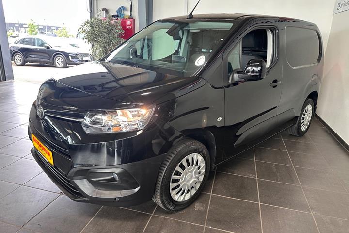 Sort Toyota ProAce City fra 2023